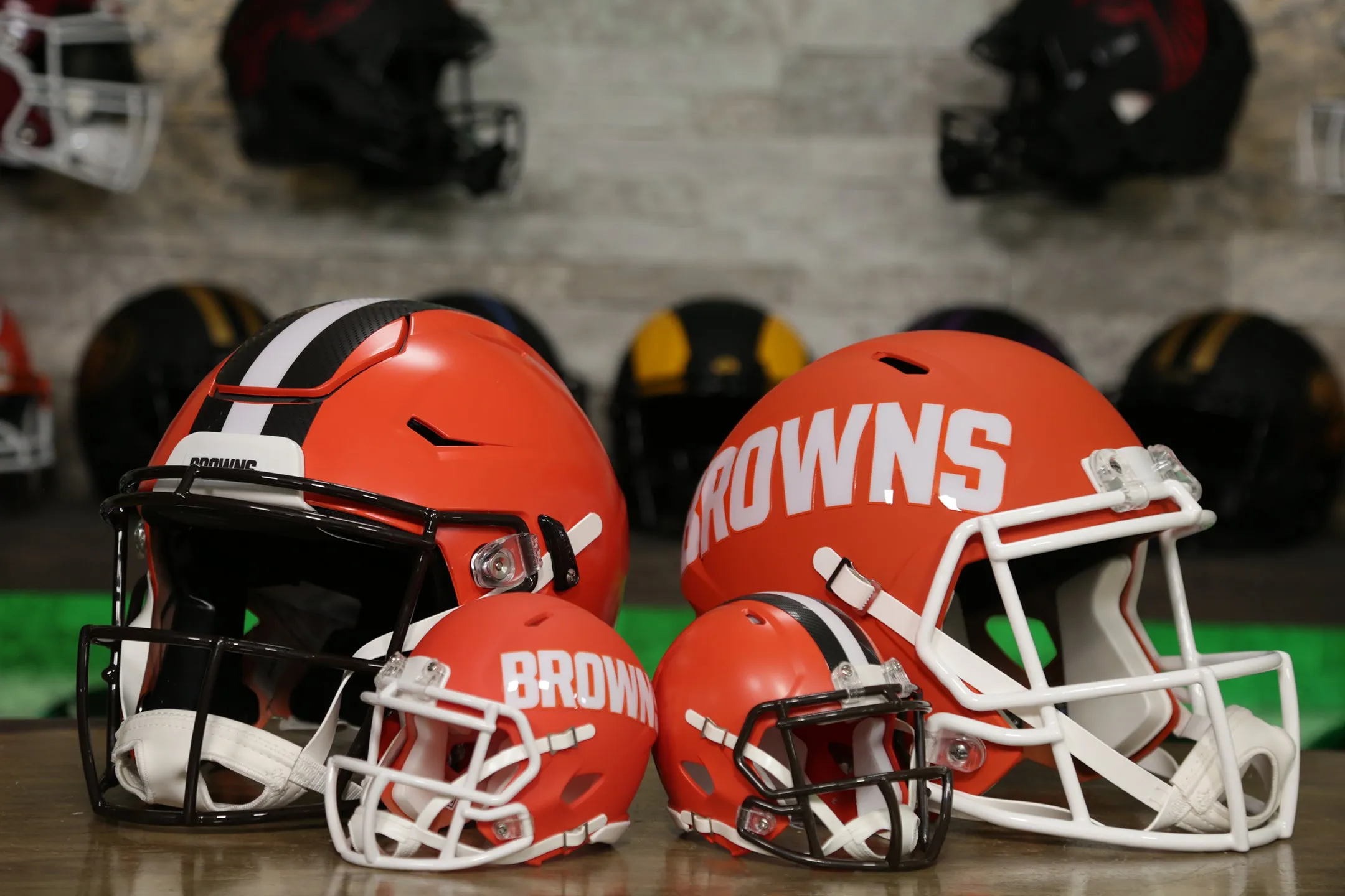 Cleveland Browns Riddell SpeedFlex Helmet - 2020-2023 Throwback