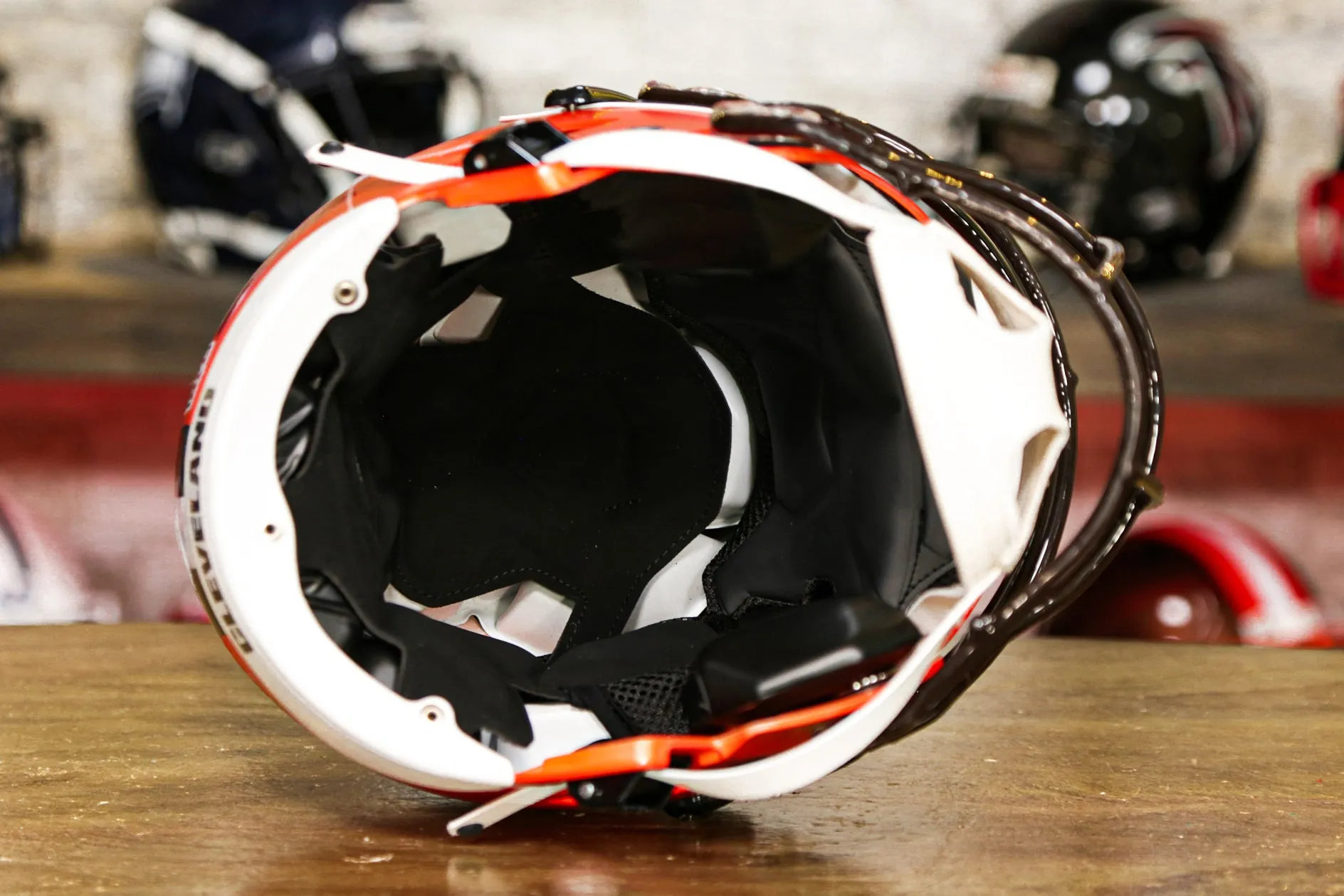 Cleveland Browns Riddell SpeedFlex Helmet - 2020-2023 Throwback