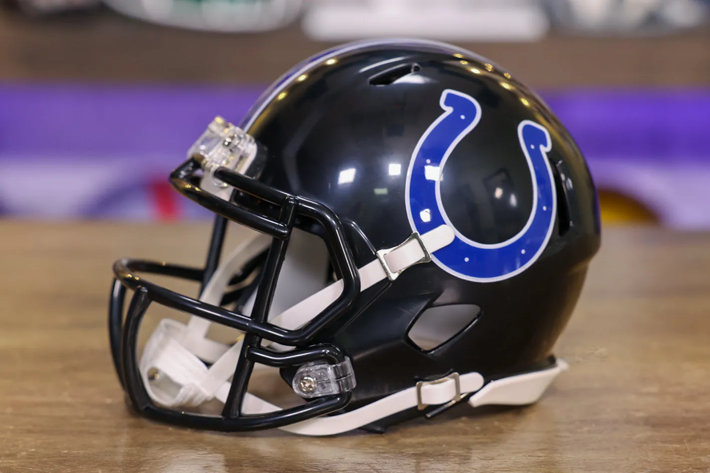 Indianapolis Colts Riddell Speed Mini Helmet - Black Alternate