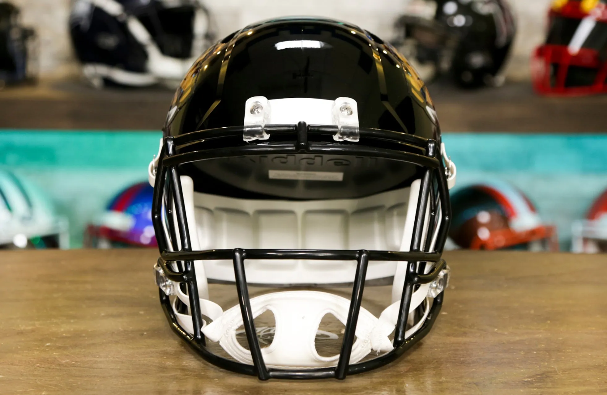 Jacksonville Jaguars Riddell Speed Display Helmet - 1995-2012 Throwback