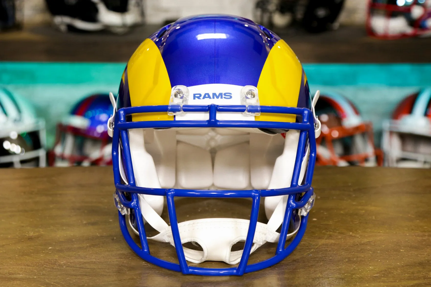Los Angeles Rams Riddell Speed Authentic Helmet