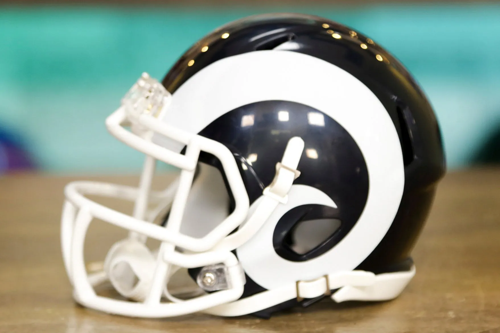 Los Angeles Rams Riddell Speed Mini Helmet - 2017-2019 Throwback