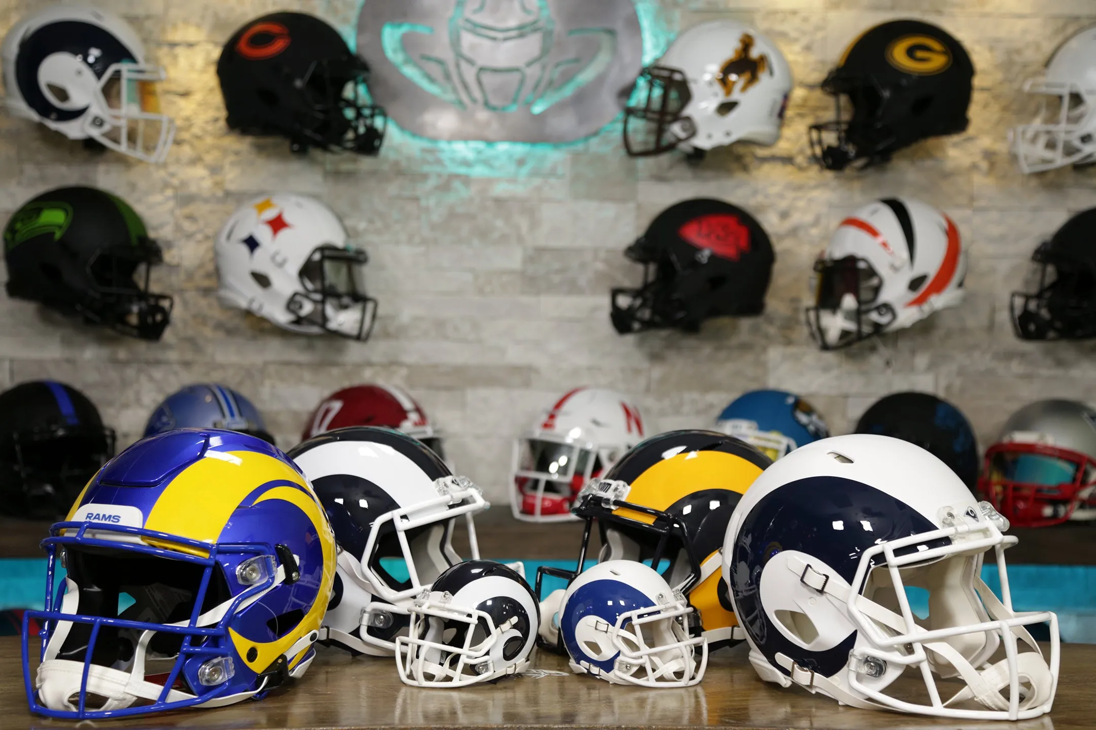 Los Angeles Rams Riddell Speed Mini Helmet - 2017-2019 Throwback