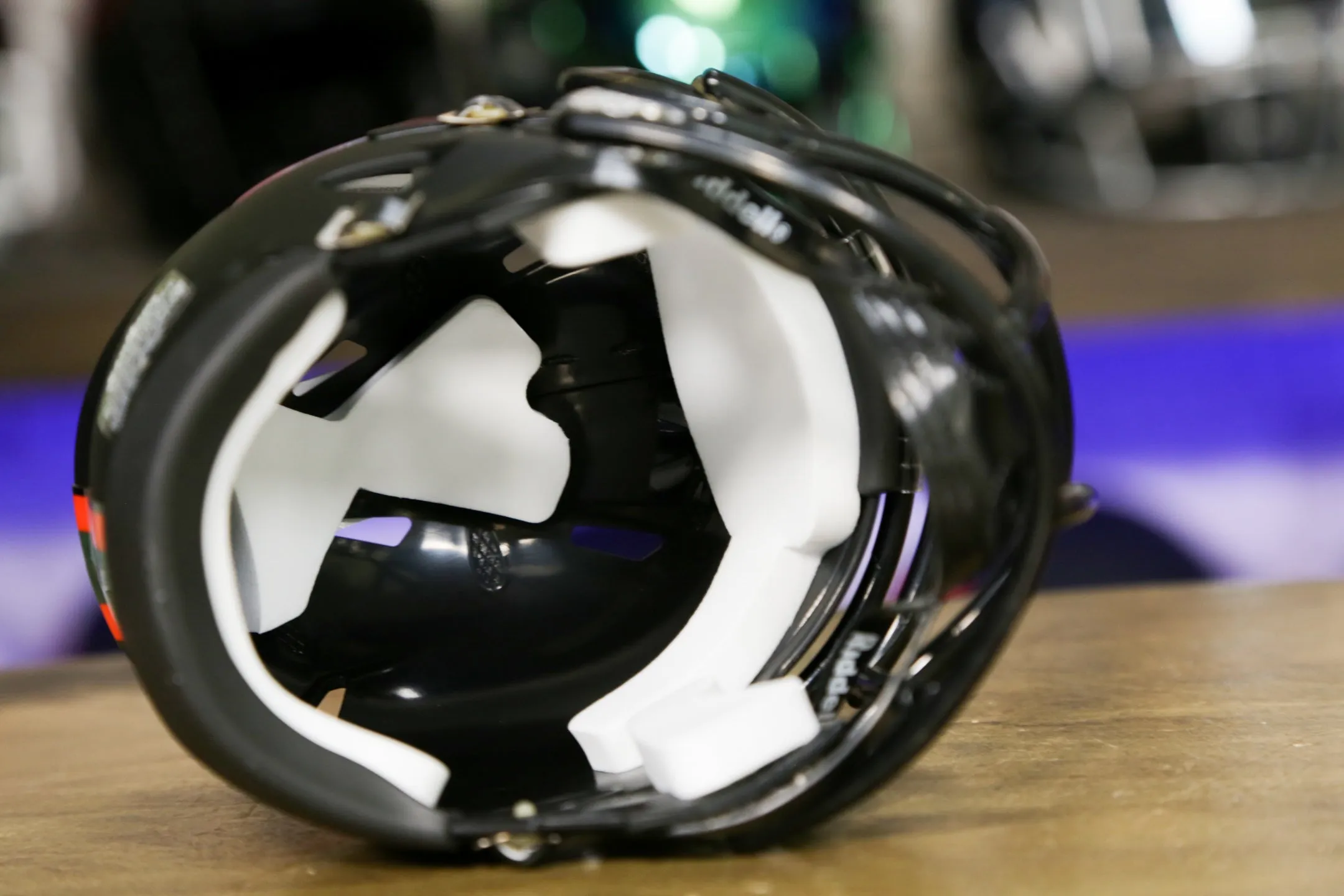 Miami Hurricanes Riddell Speed Mini Helmet - Miami Nights