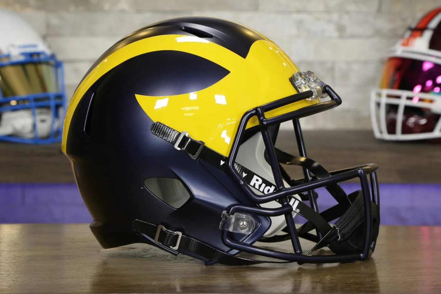 Michigan Wolverines Riddell Speed Display Helmet