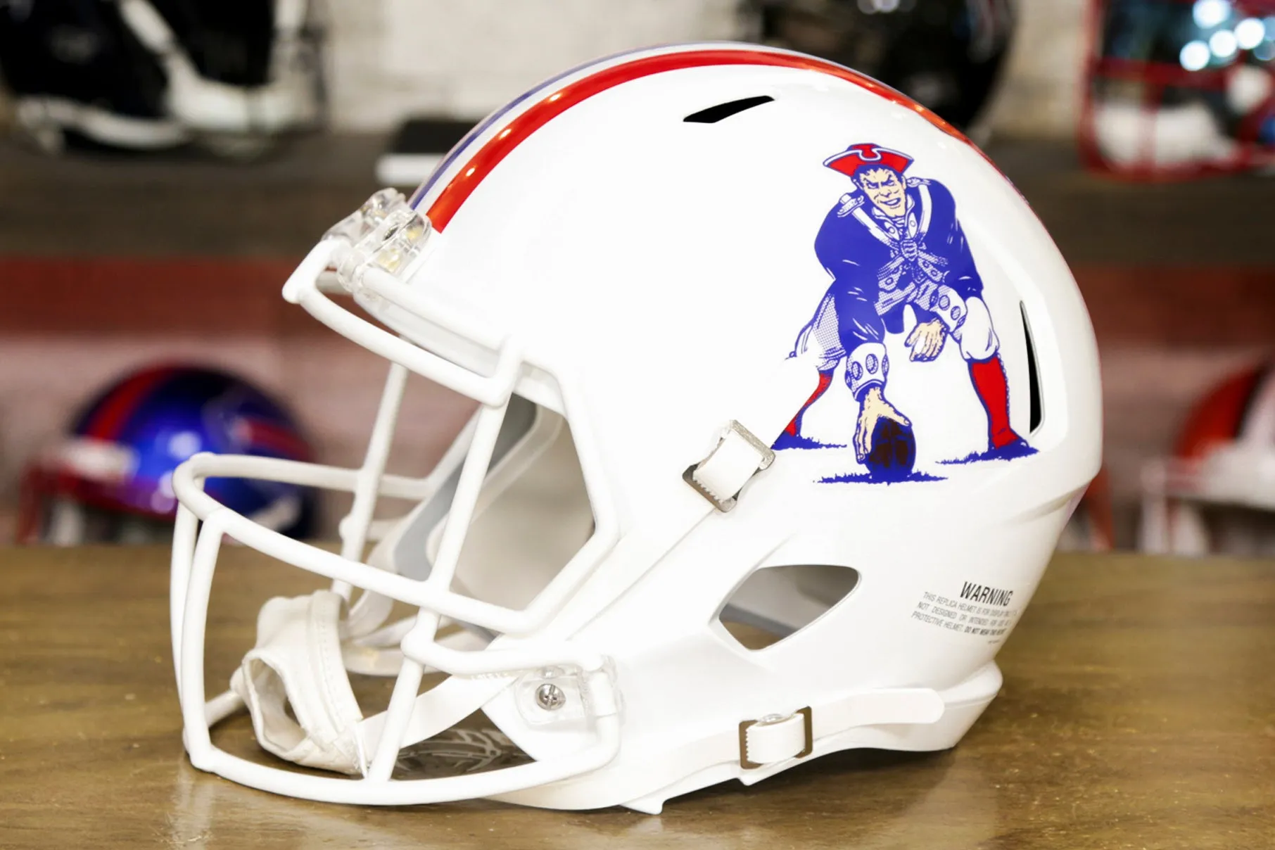 New England Patriots Riddell Speed Authentic Helmet - 1982-1989 Throwback