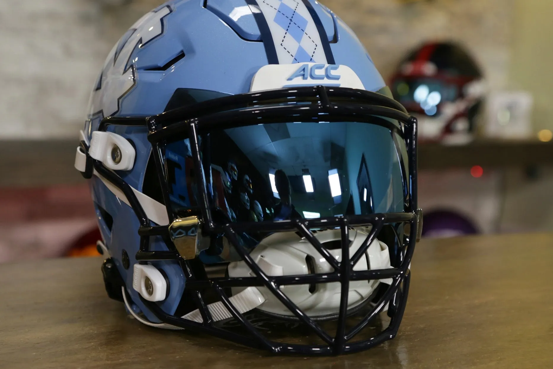 North Carolina Tar Heels Riddell SpeedFlex Helmet - GG Edition 00999