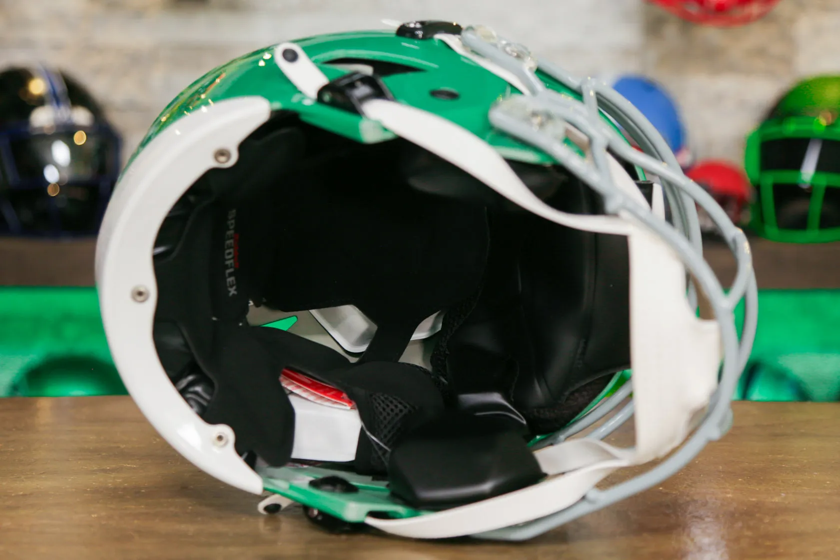 Philadelphia Eagles Riddell SpeedFlex Helmet - Kelly Green Alternate