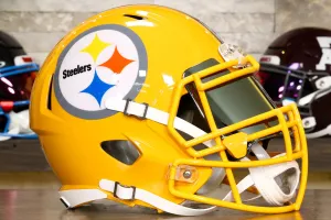 Pittsburgh Steelers Riddell Speed Display Helmet - GG Edition