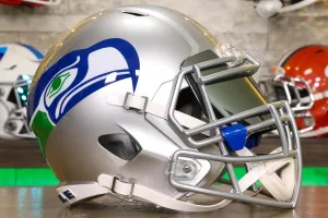 Seattle Seahawks Riddell Speed Display Helmet - GG Edition
