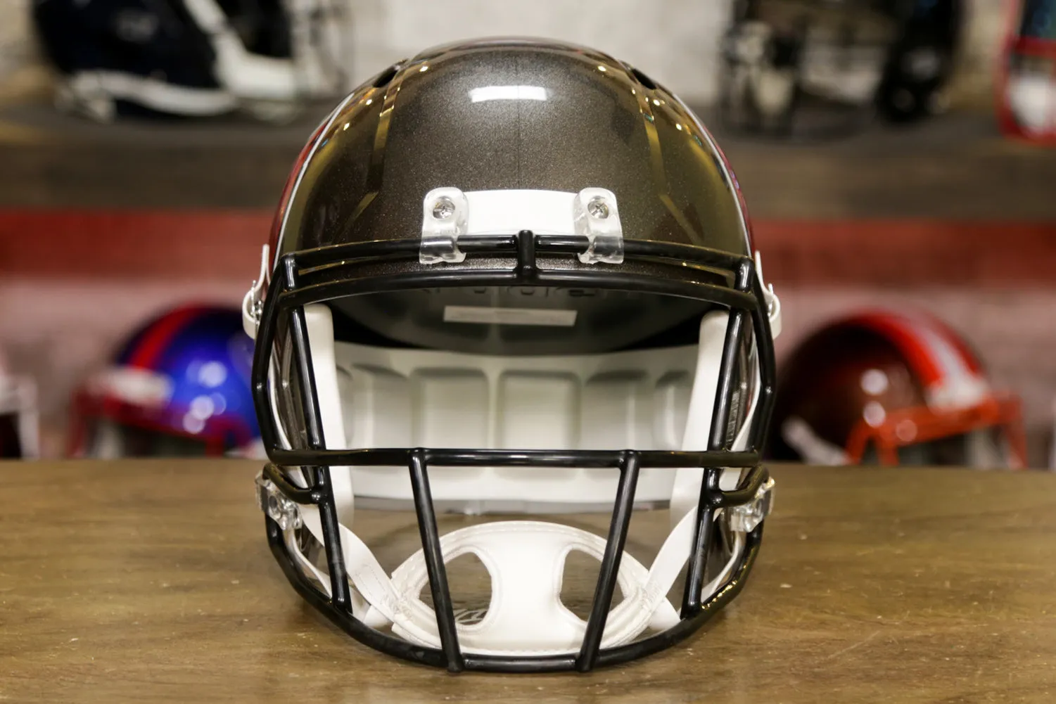 Tampa Bay Buccaneers Riddell Speed Display Helmet - 1997-2013 Throwback