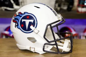 Tennessee Titans Riddell Speed Display Helmet - 1999-2017 Throwback