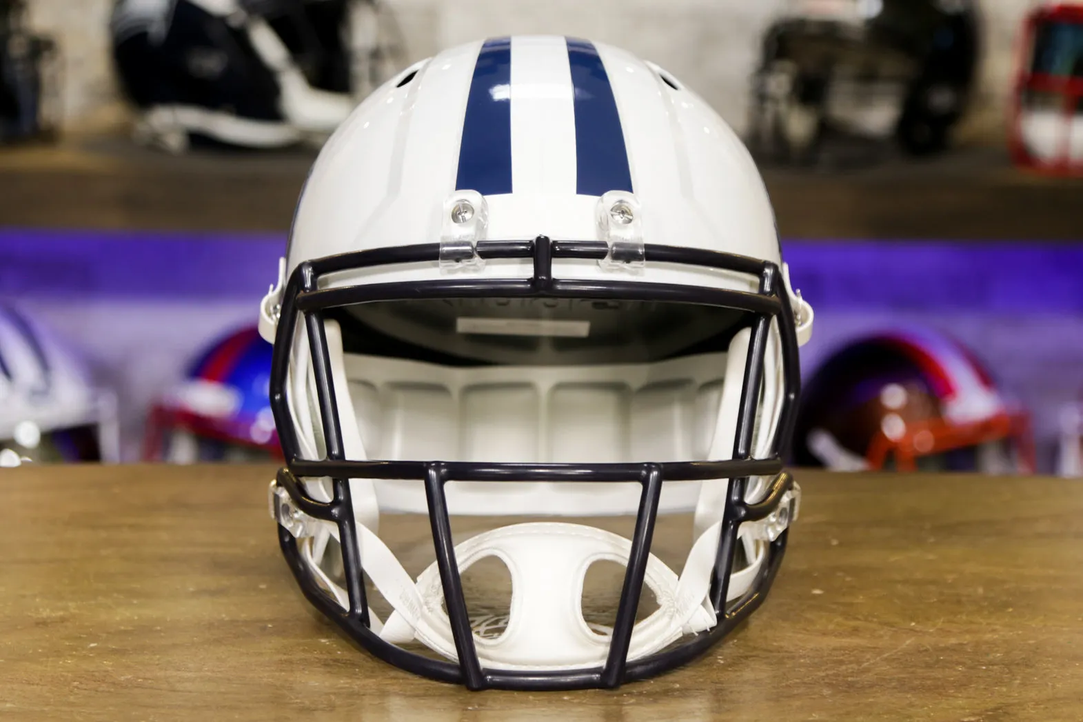 Tennessee Titans Riddell Speed Display Helmet - 1999-2017 Throwback