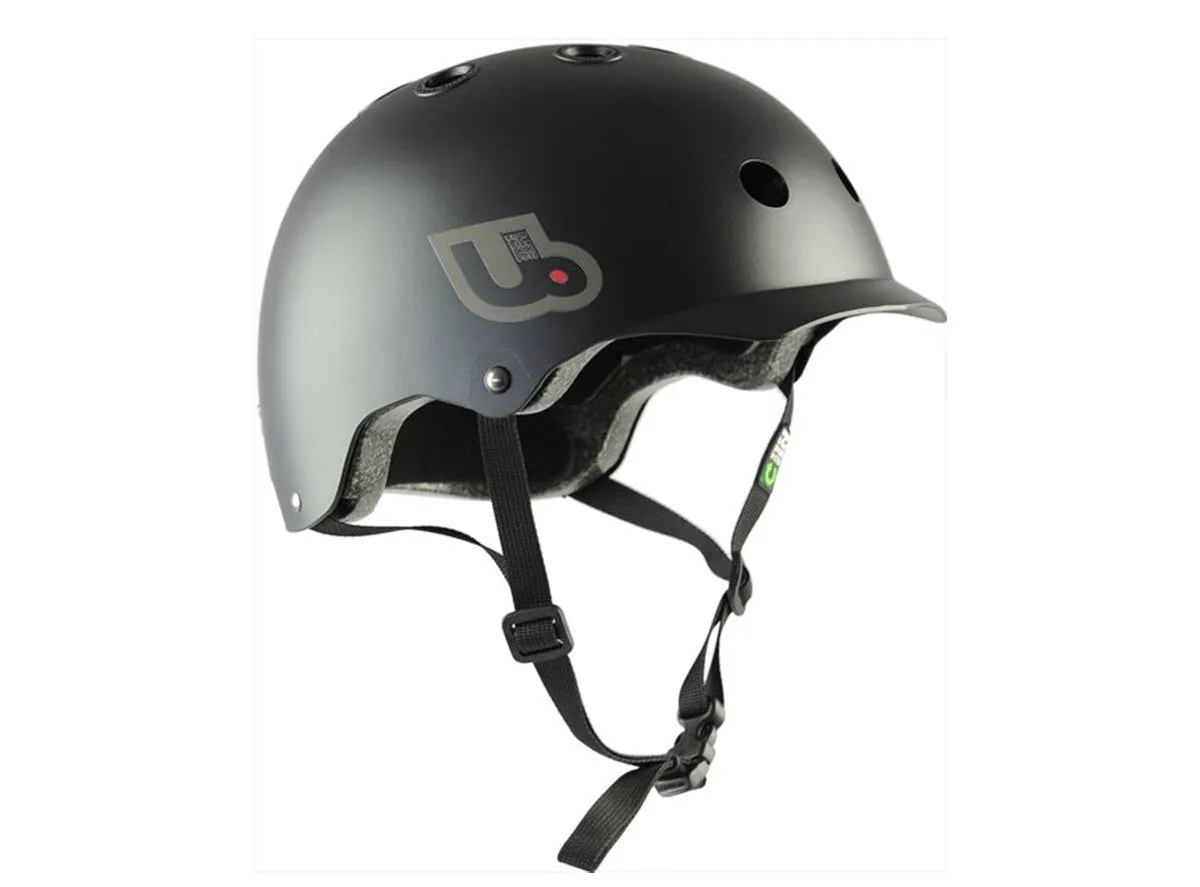Urge Activist Helmet - Black